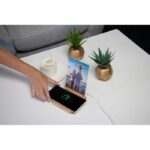 Bamboo wireless charger 10W, photo frame | Finneas - Image 2