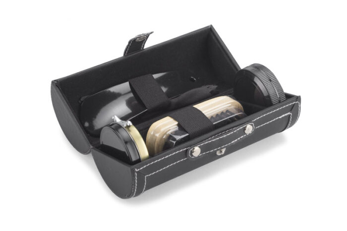 bluecollection-01028-0-01028.jpg Shoe cleaning kit SHINBO - Image 1