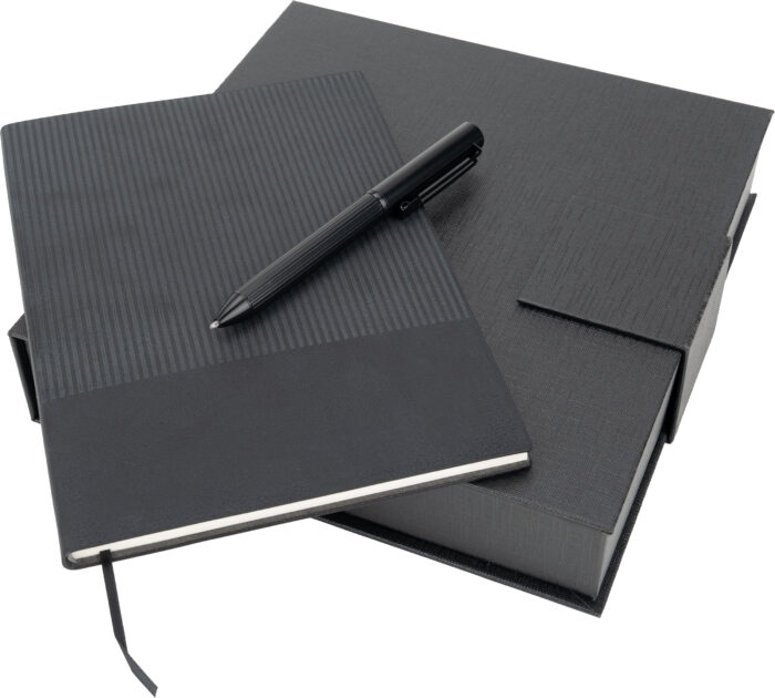 macma-24386-0-zestaw-notes-a5-i-dlugopis-crisma-2438603.jpg Notebook A5 and pen set CrisMa VALENTINO - Image 1