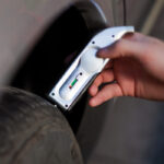 Digital tyre gauge - Image 3