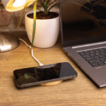 Bamboo 15W wireless charger - Image 4