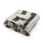 Ukiyo Yukari AWARE™ XL deluxe beach towel 100x180cm - Image 2