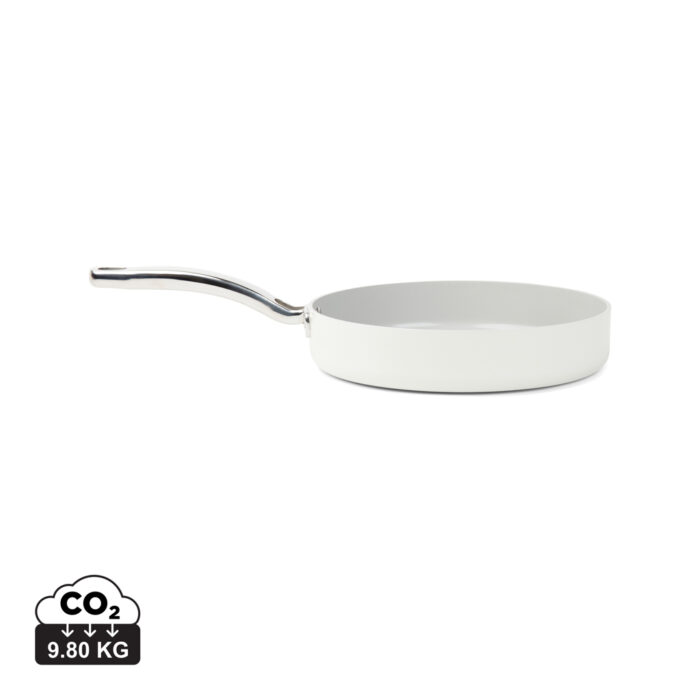 xdconnects-V26129-0-V2612902__S_0__6cf36555b66a4c80b6990a715d7123b7.jpg VINGA Alte RCS recycled aluminium fry pan 27 cm - Image 1
