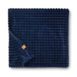 VINGA Branson GRS recycled pet blanket - Image 2