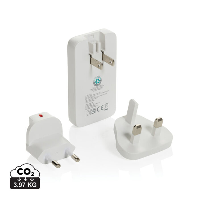xdconnects-P301.33-0-P301.3303__S_0__a2098083f469482caea033b953d9d399.jpg Fluxo RCS 65W flat GAN charger with universal connectors - Image 1